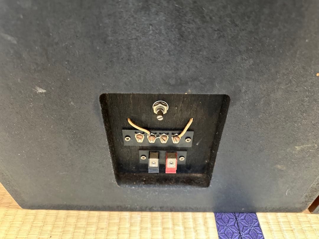 JBL スピーカー ポート付き 黒木目