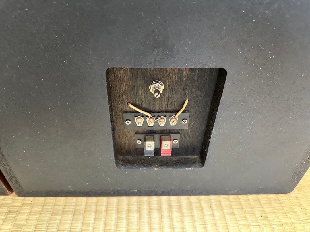 JBL スピーカー ポート付き 黒木目