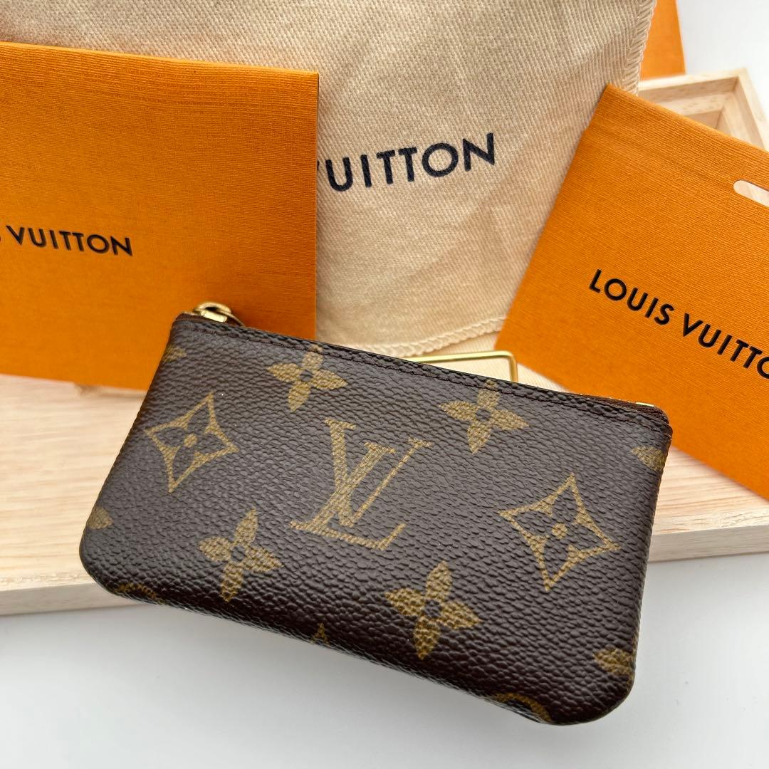 美品Louis Vuitton ルイヴィトン モノグラム ケース 小銭入れ