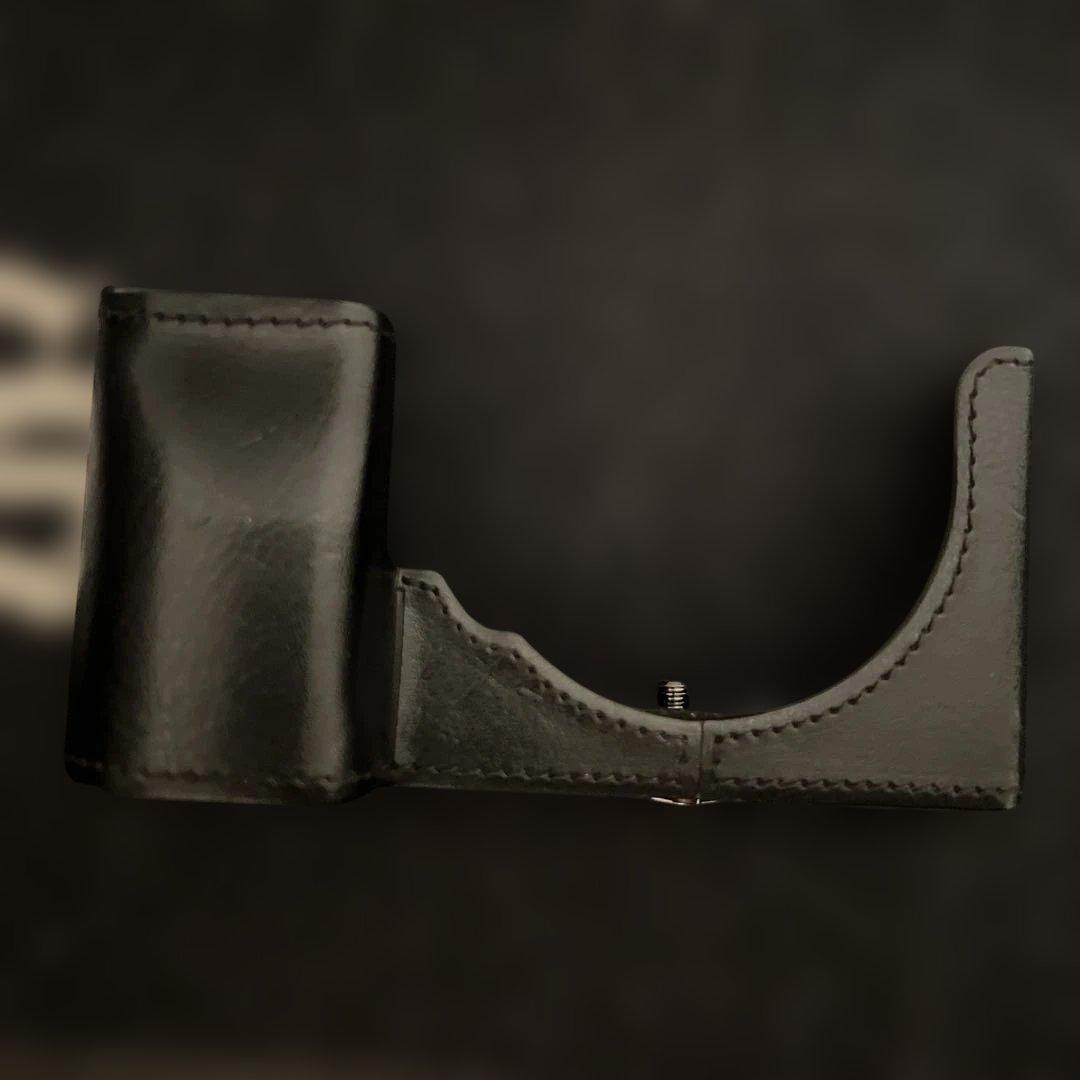 【みゆ】α6000 レンズキット（ILCE-6000）ミラーレス一眼カメラ