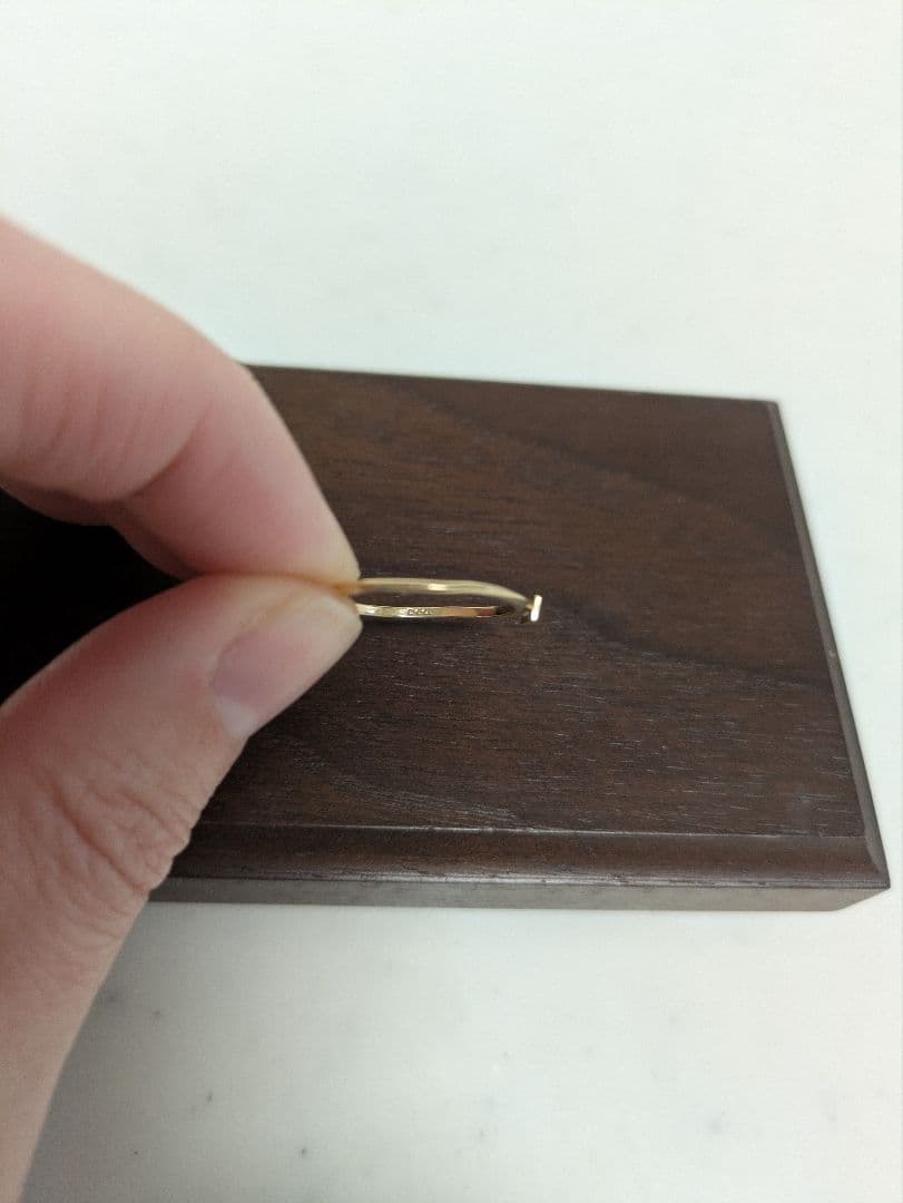 AHKAHゴールドリング スクエアカットストーン