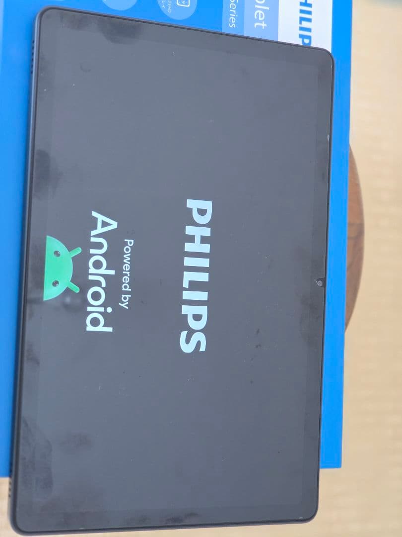 【PHILIPS タブレット T8015 国内正規品】11インチ　6G