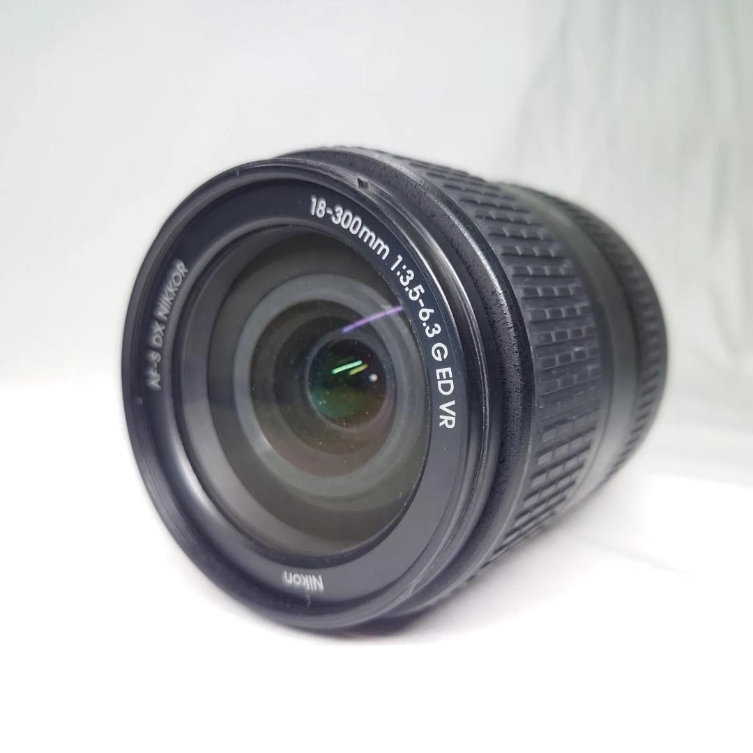 ニコン AF-S DX 18-300mm 3.5-6.3 G ED VR IF