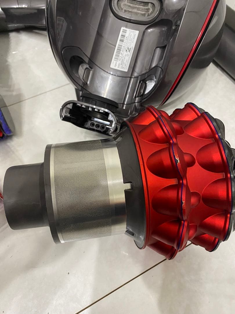 美品　ダイソン 掃除機 CY29 V4 dyson