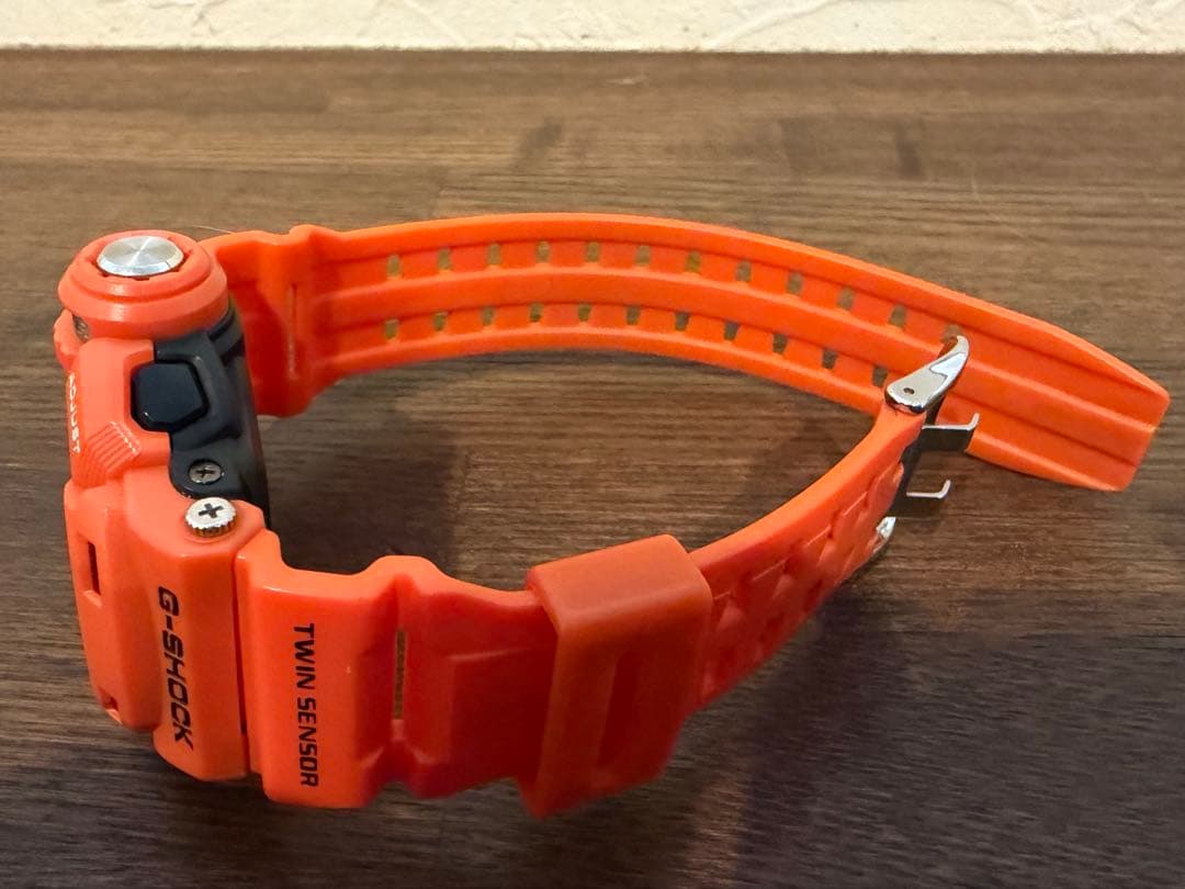 G-SHOCK GW-9200RJ-4JF レスキューオレンジ