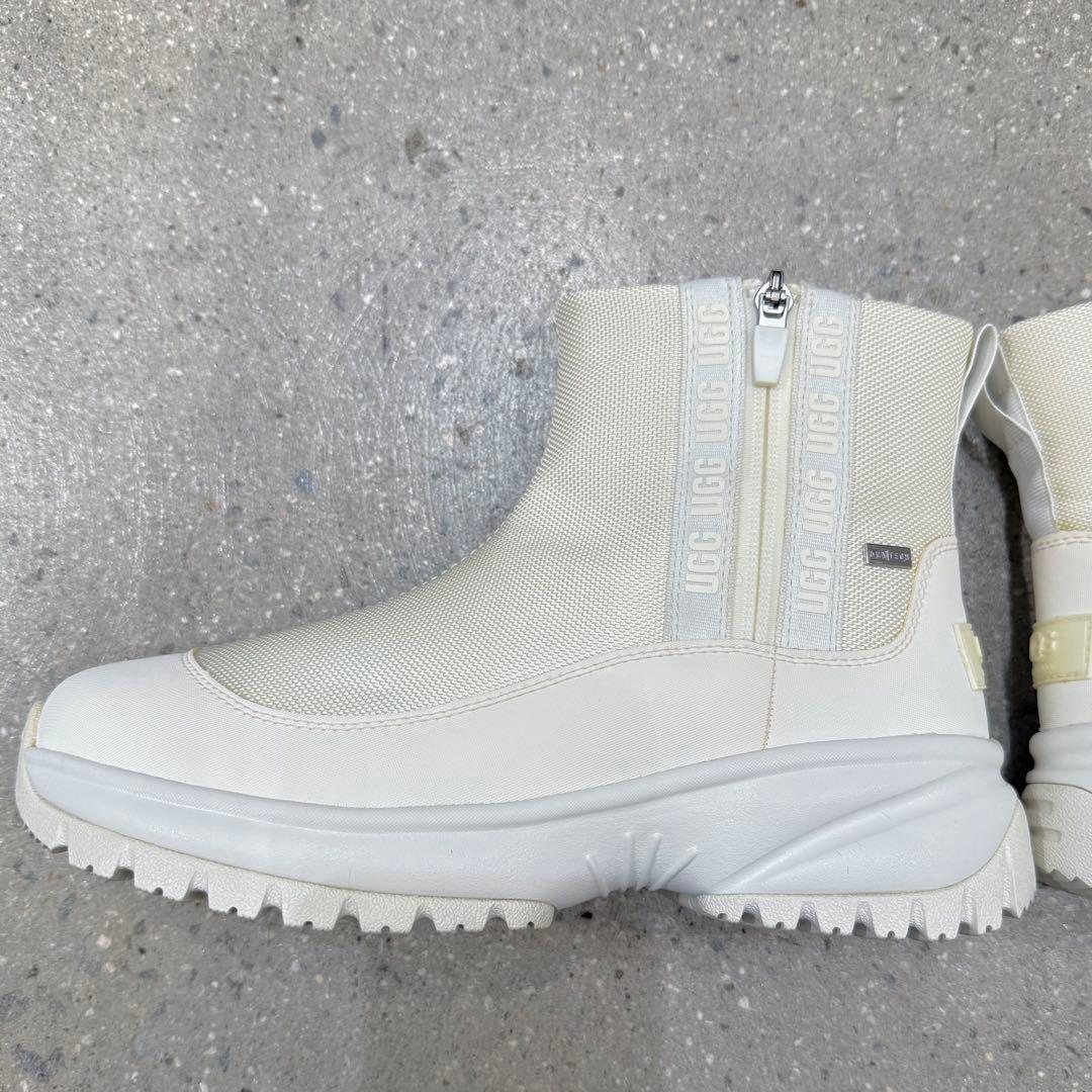 週末限定値引中☆早い者勝ち☆新品 UGG 防水ブーツ ヨセジップ 25cm