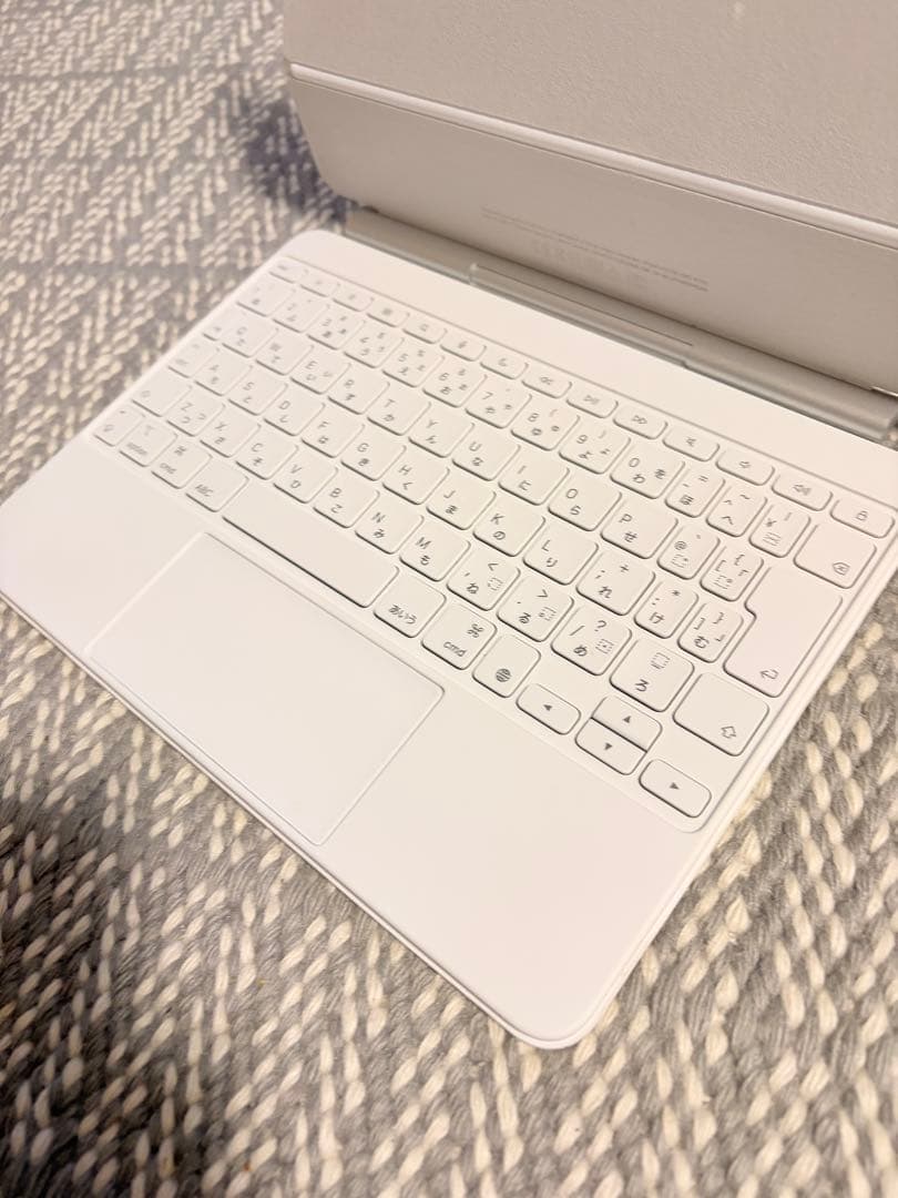 ゼ*ダ様 11インチiPad Air（M3）用 Magic Keyboard -