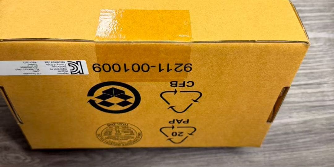 BROADCOM製 LSISAS9300-8e SASカード