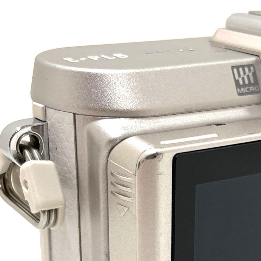 OLYMPUS PEN E-PL8 ミラーレス一眼カメラ ダブルズームキット