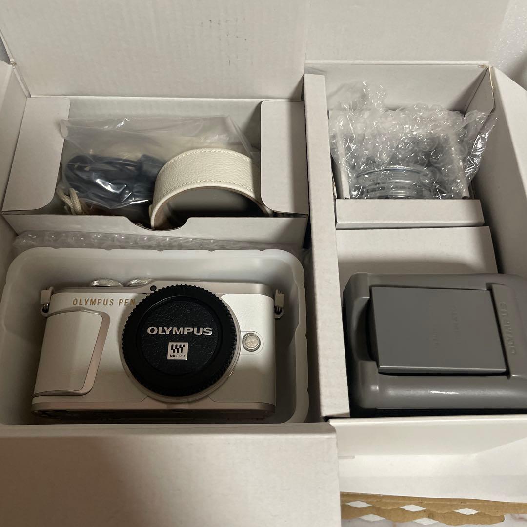 OLYMPUS PEN E-PL9 14-42mm レンズキット 3,458枚