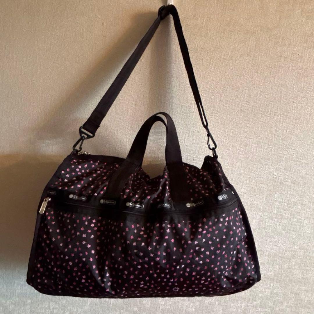 最終値下げ！美品！レスポートサック　ボストンバック　黒×花柄　ミニポーチ付