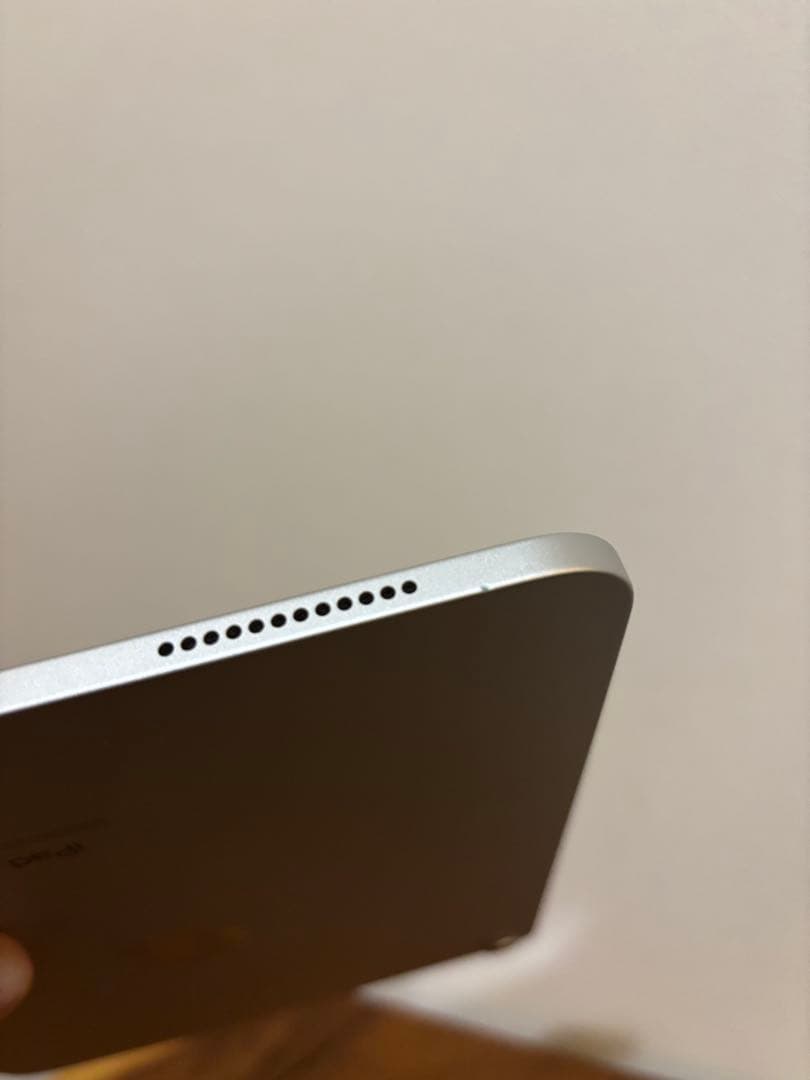 Apple iPad Air 第4世代　シルバー キーボード付き※ジャンク