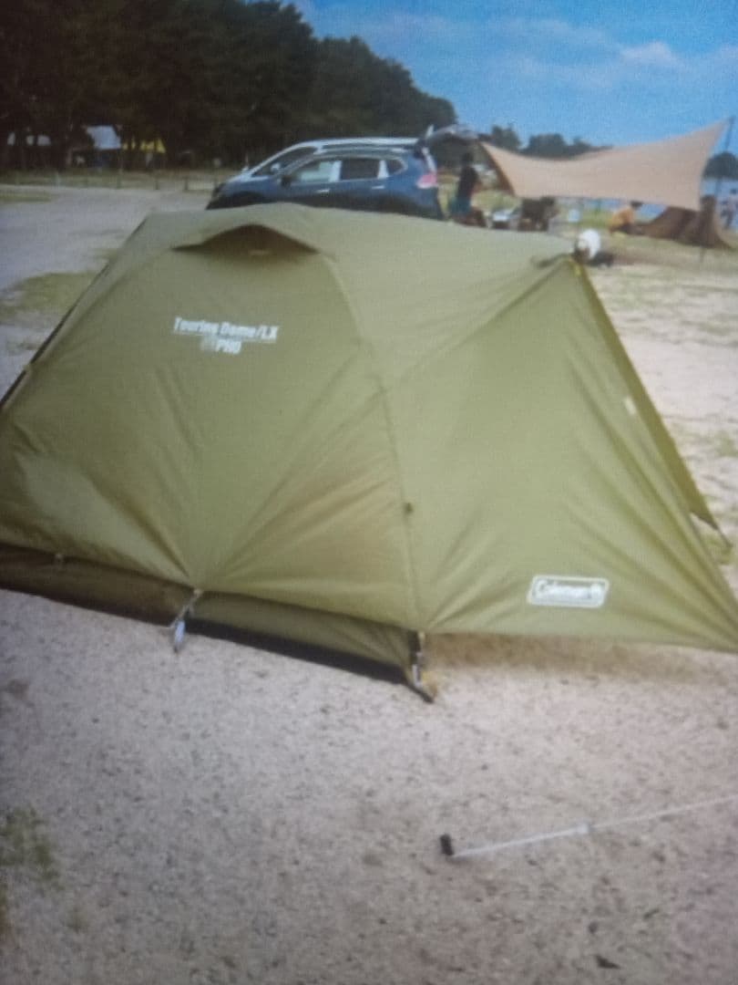 ソロキャンプにオススメの4点セットです　テント、タープ、テーブル、焚き火台