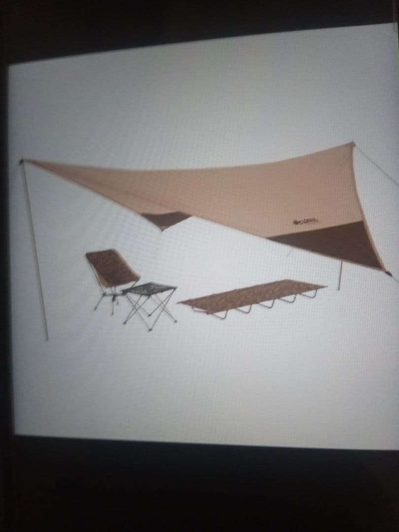 ソロキャンプにオススメの4点セットです　テント、タープ、テーブル、焚き火台