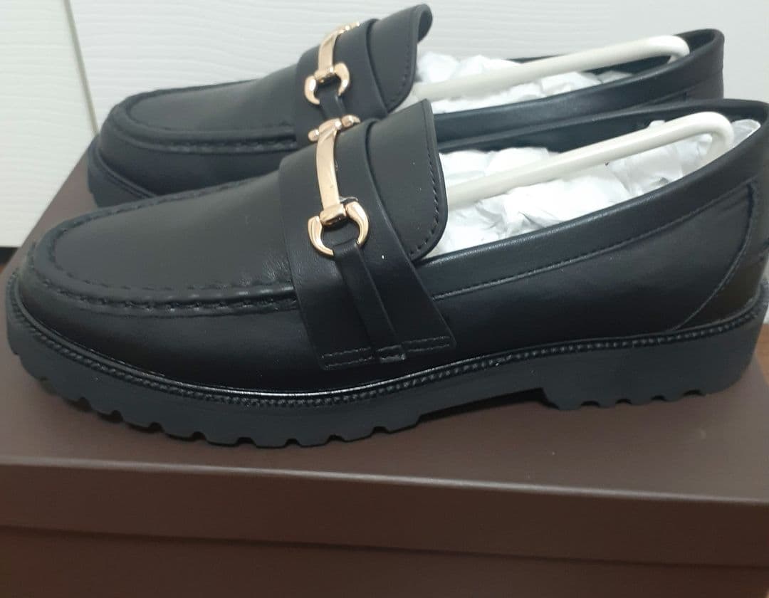 【新品未使用】Mazell / トラックソールビットローファー