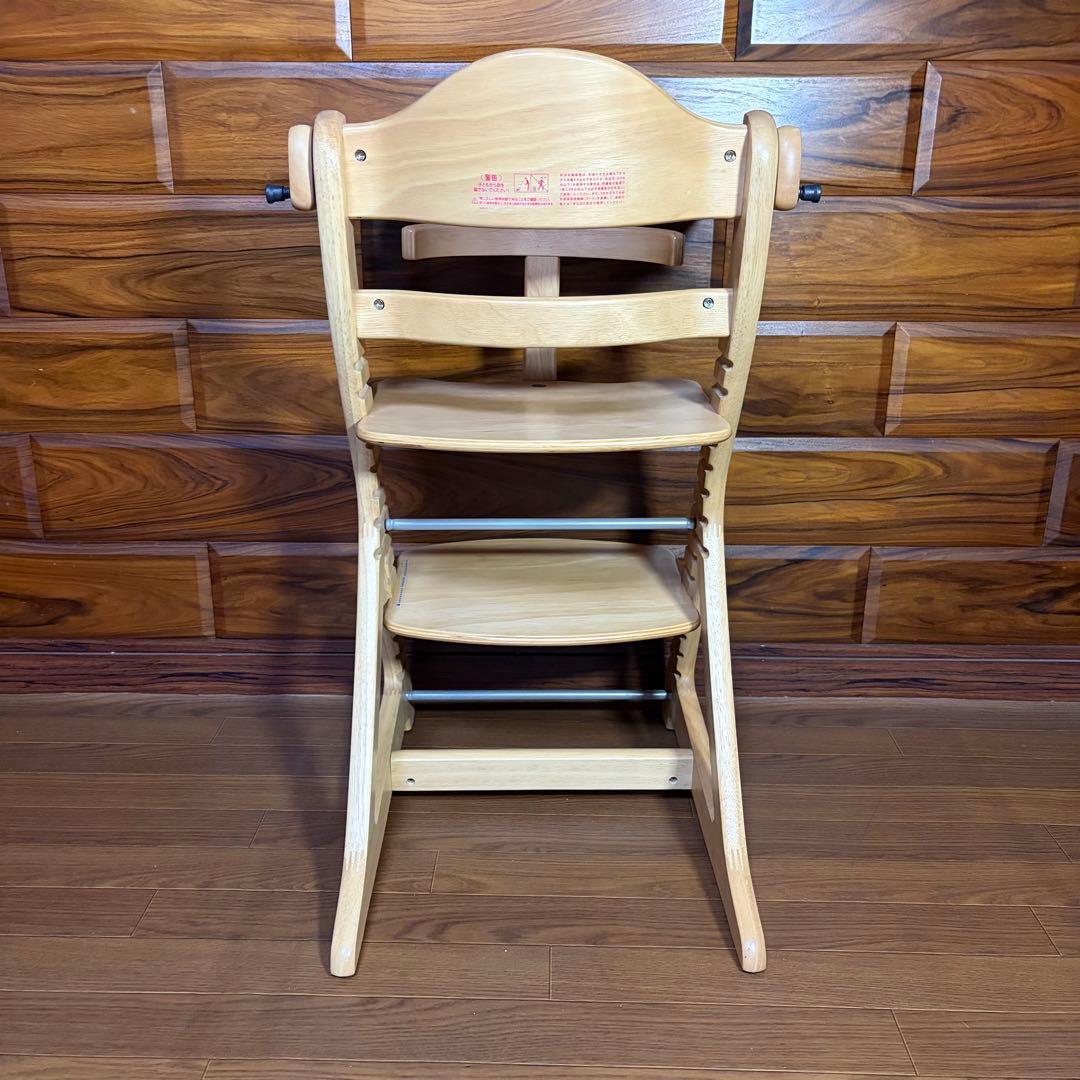 超美品 大和屋　すくすくスリムプラスチェア　テーブル＆ガード付　送料込み