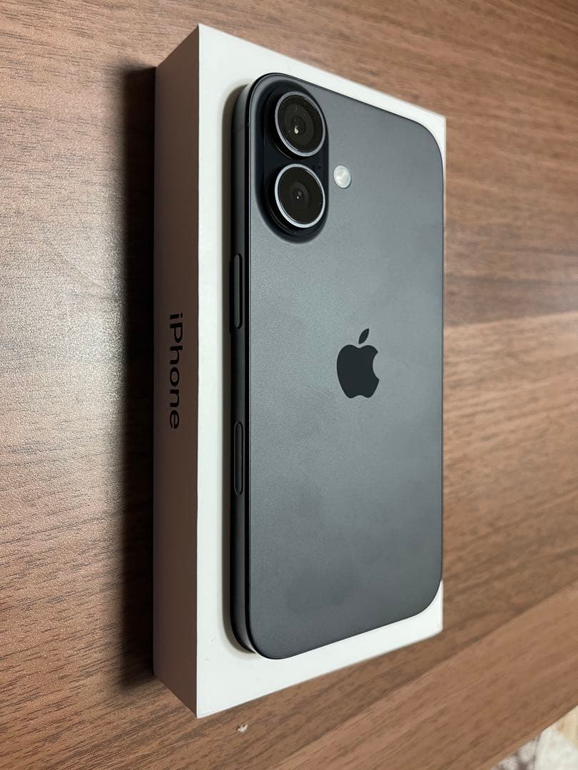 iPhone 16 ブラック 256GB SIMフリー純正バッテリー容量100%