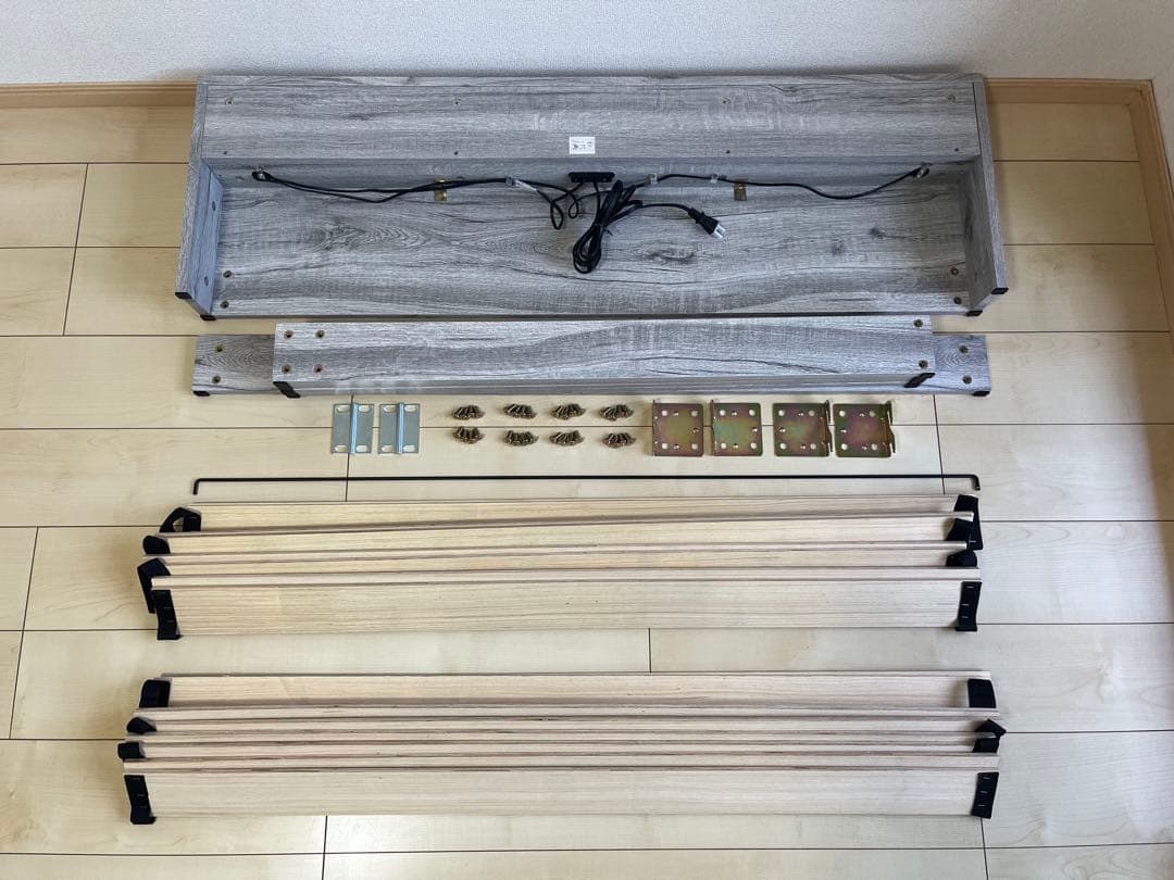 コンセント照明付きベッドフレーム セミダブル グレー ローベッド 組立説明書付き