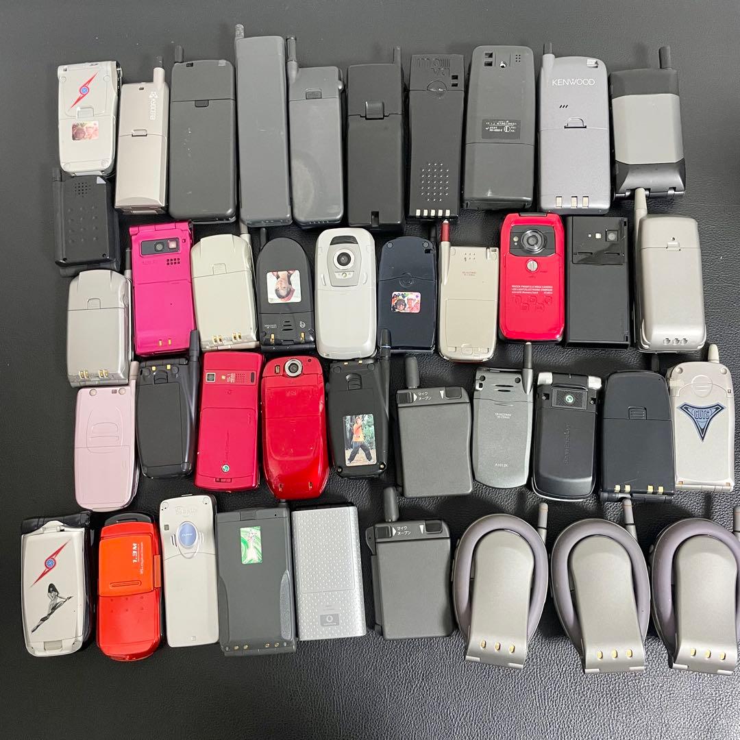 【まとめて40点セット】モックアップ 販売店模型 携帯電話 ガラケー フェラーリ