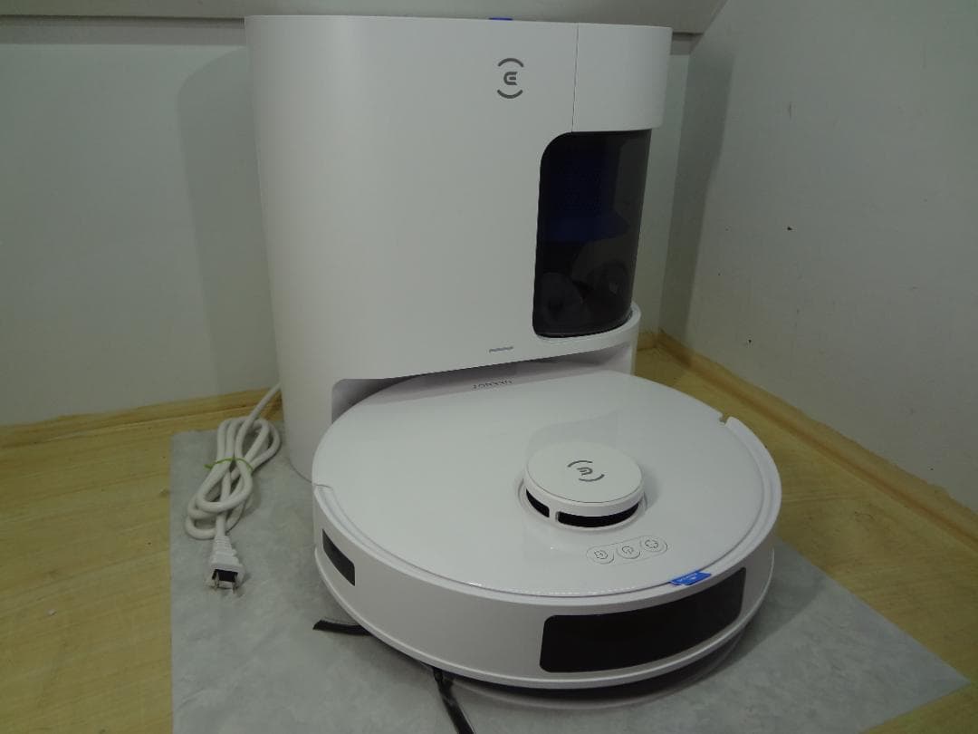 ✨美品✨　DEEBOT ProPlus 自動掃除機 ロボット掃除機本体　白