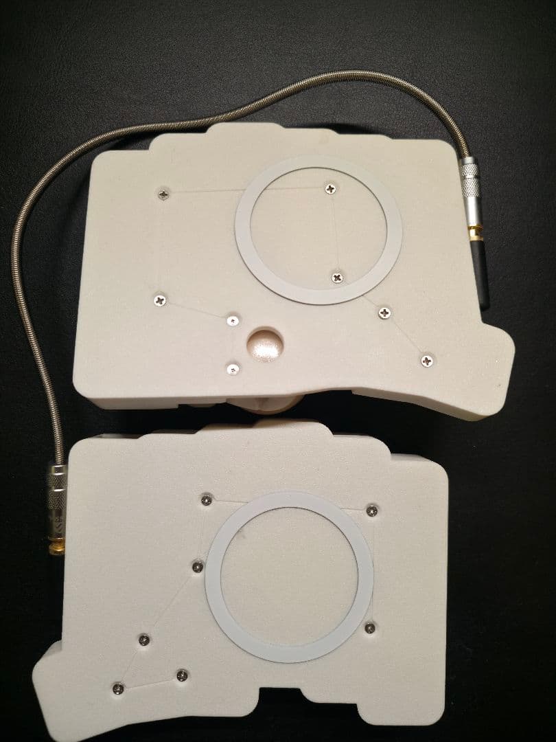 Keyball39 白基盤 完成品(キースイッチ/キーキャップ付き)