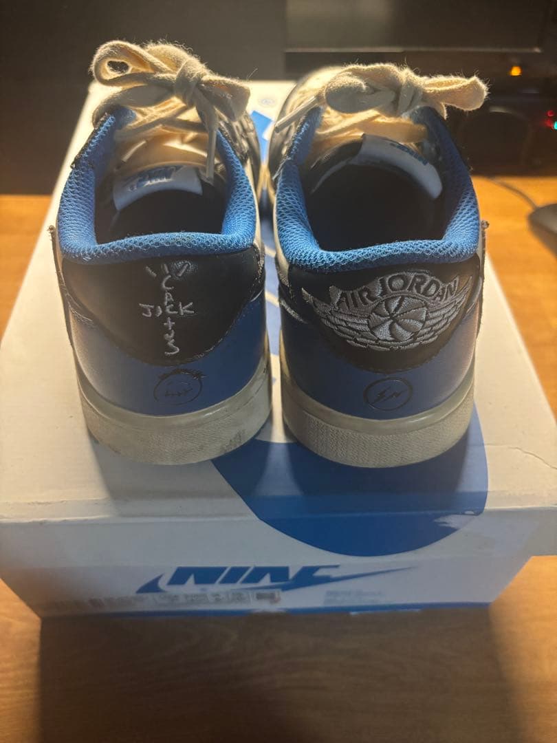 Travis Scott フラグメント　ローカット　26