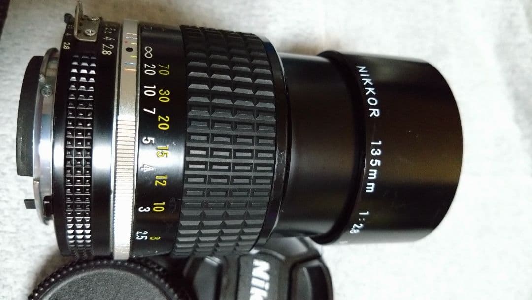 値引き中！ Nikon ニコン Ai-s NIKKOR 135mm F2.8