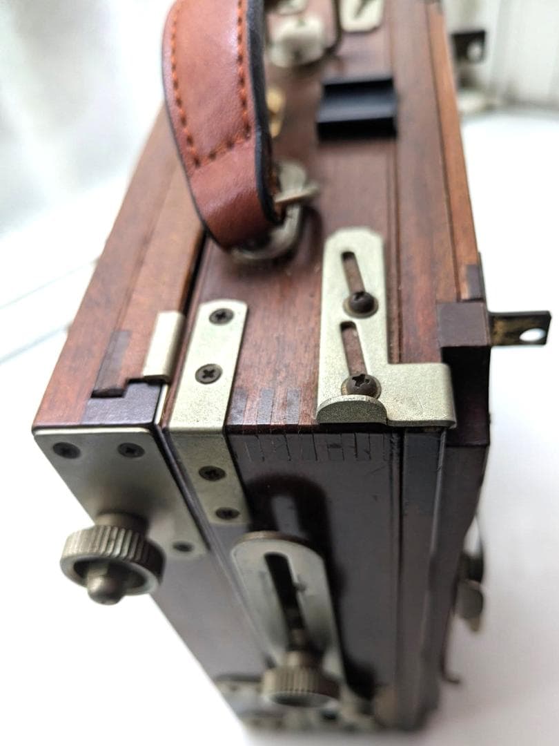 長岡製作所 4×5 折り畳み大判カメラ フィールドカメラ