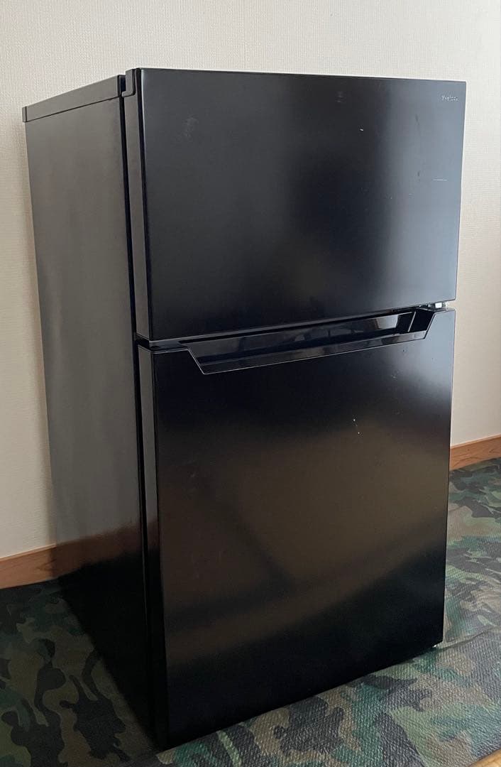 【送料込】2023年製　冷蔵庫　ノンフロン　2ドア87L y-select