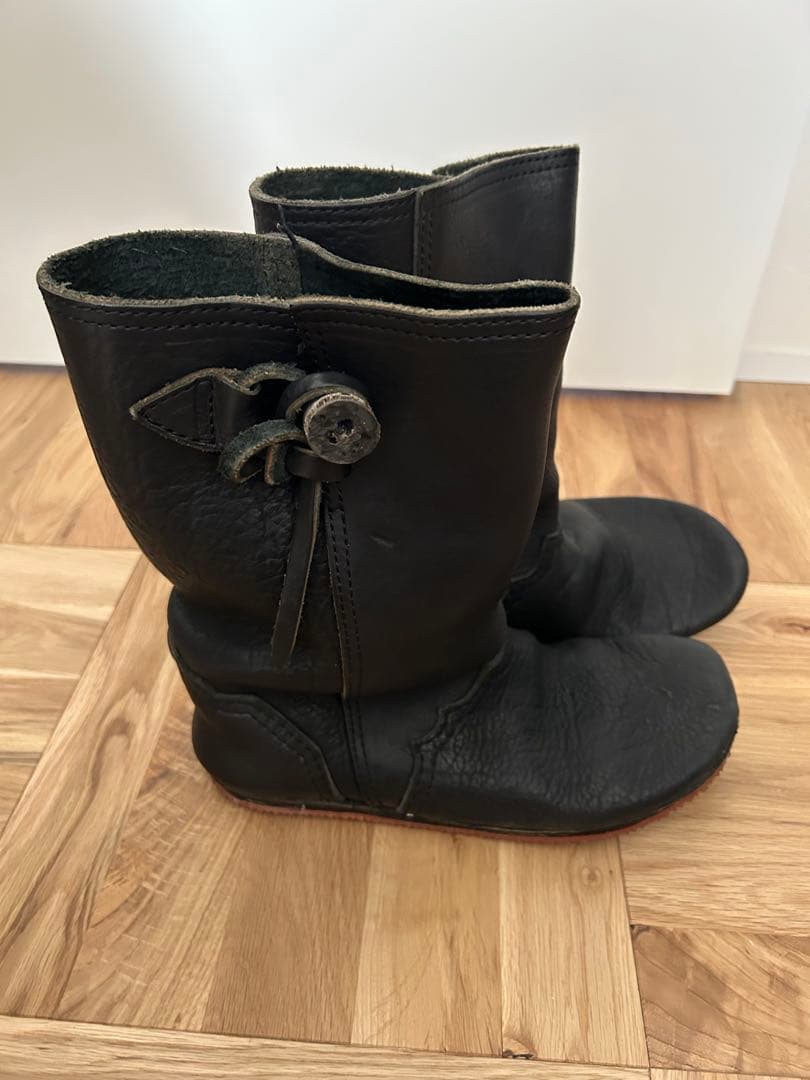 COMME des GARÇONS ブラックショートブーツ