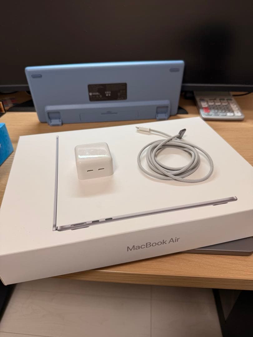 MacBook Air M2, 2022,本体,US配列,16GB, 512GB