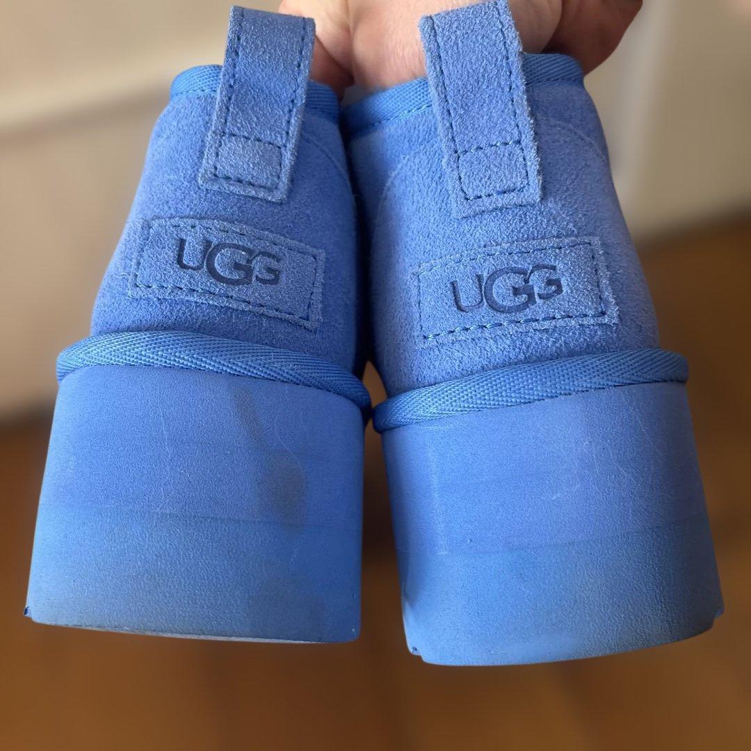 UGG Classic ウルトラミニプラット 厚底ブーツ
