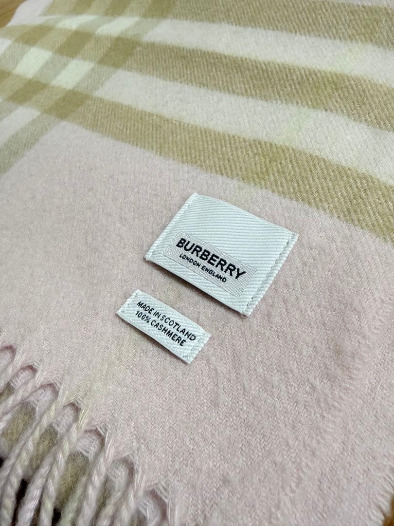 BURBERRYカシミヤ100%マフラー アラバスター　ピンク