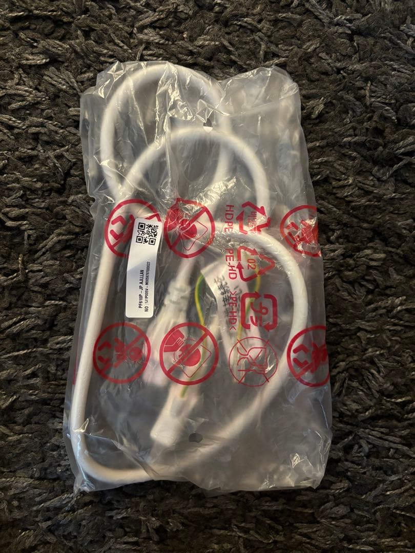 美品LG CineBeam PF610P HD スマートポータブルプロジェクター