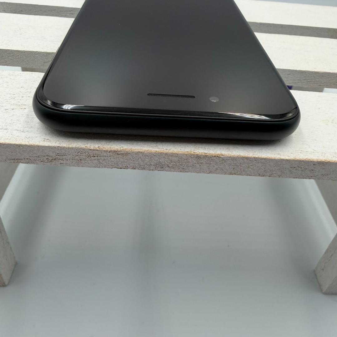 【美品】iPhone SE第3世代 64GB ミッドナイト 317