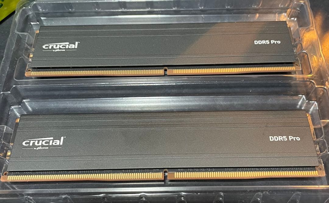 Crucial DDR5 Pro 5600 32gb(16×2枚)