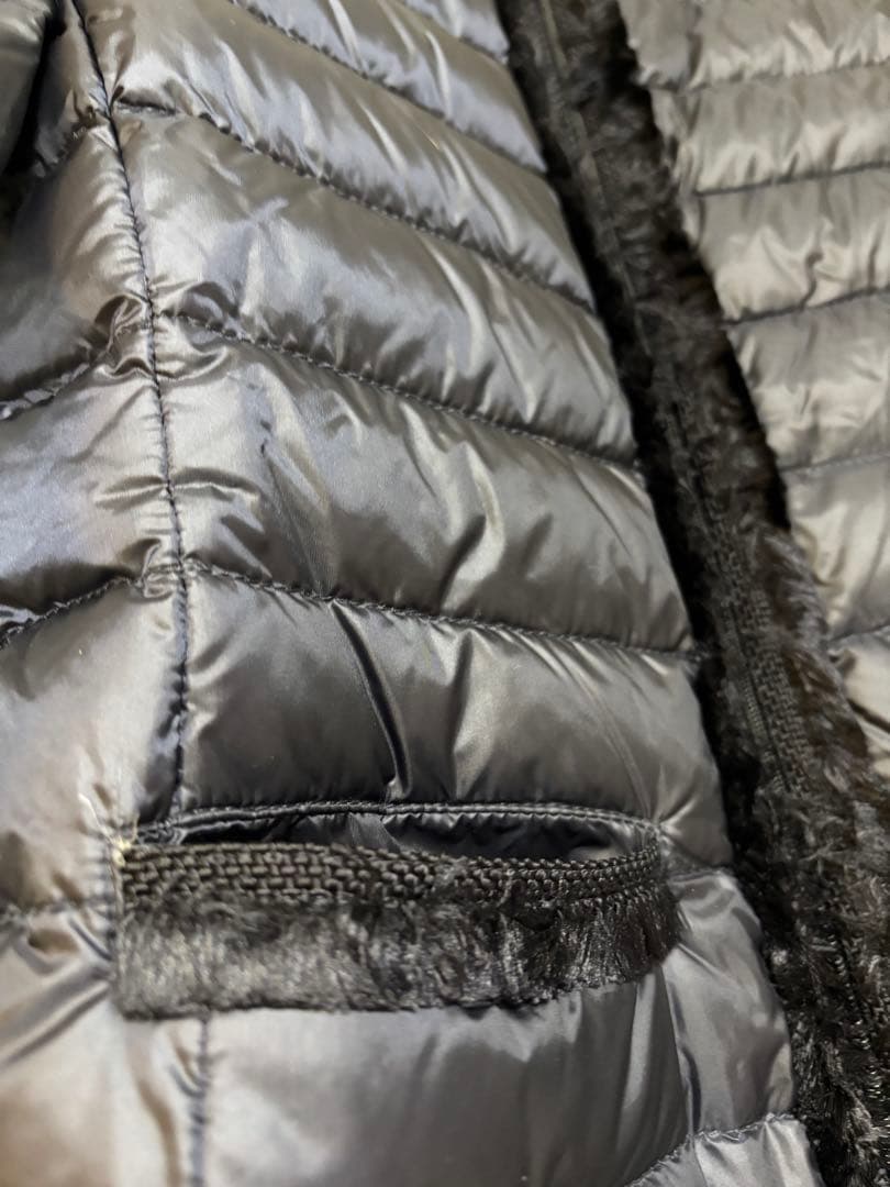 【美品】Moncler モンクレール　ノーカラーライトダウンジャケット