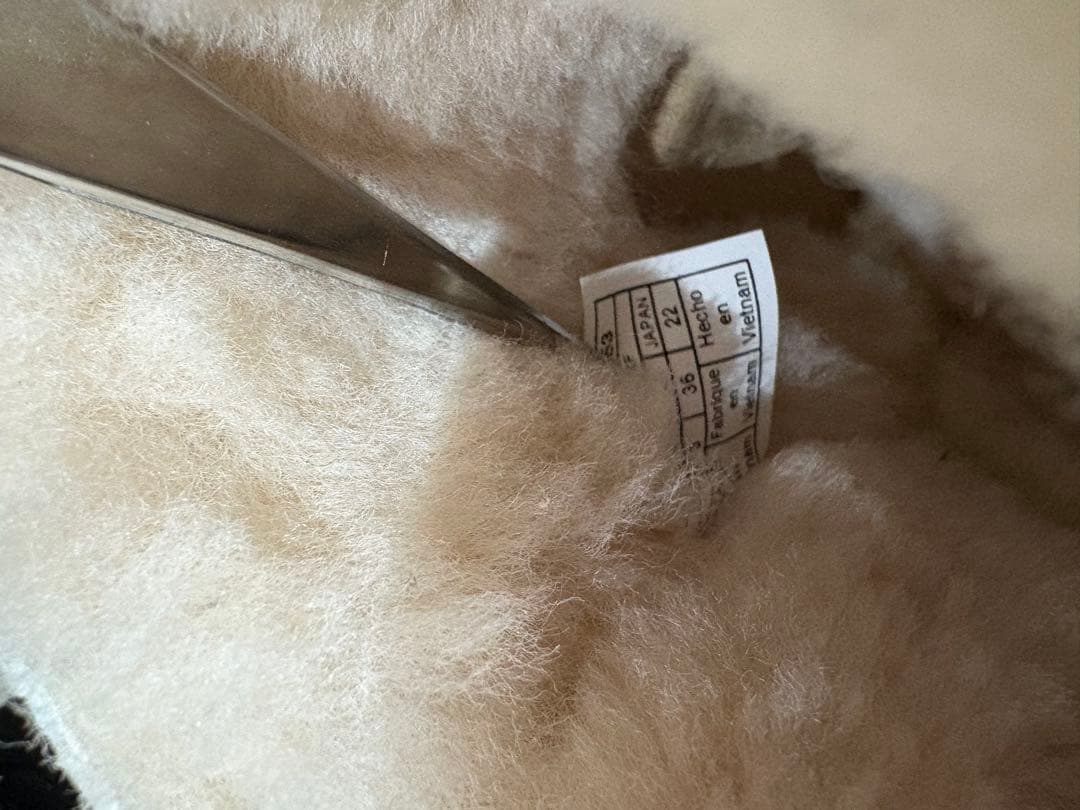 UGG W MINI BAILEY BOW SPARKLE リボン 黒ラメ　22