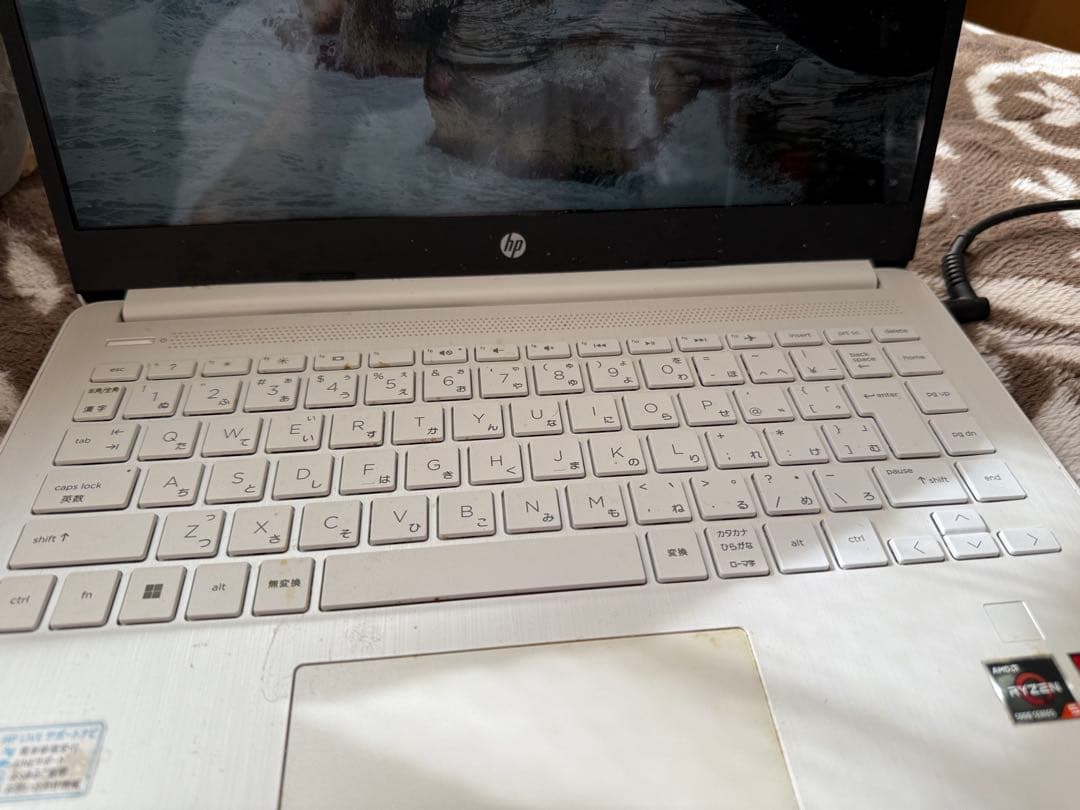 HP Ryzen 5 5625U ノートPC 液晶モニター割れ