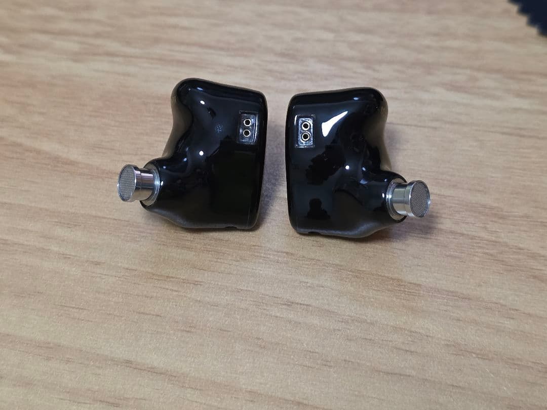 Thieaudio Monarch MKIII EliteNoir Cable付