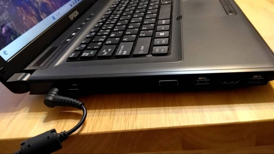 快適☆EPSON Endeavor NY2300S i5 8GB SSD480