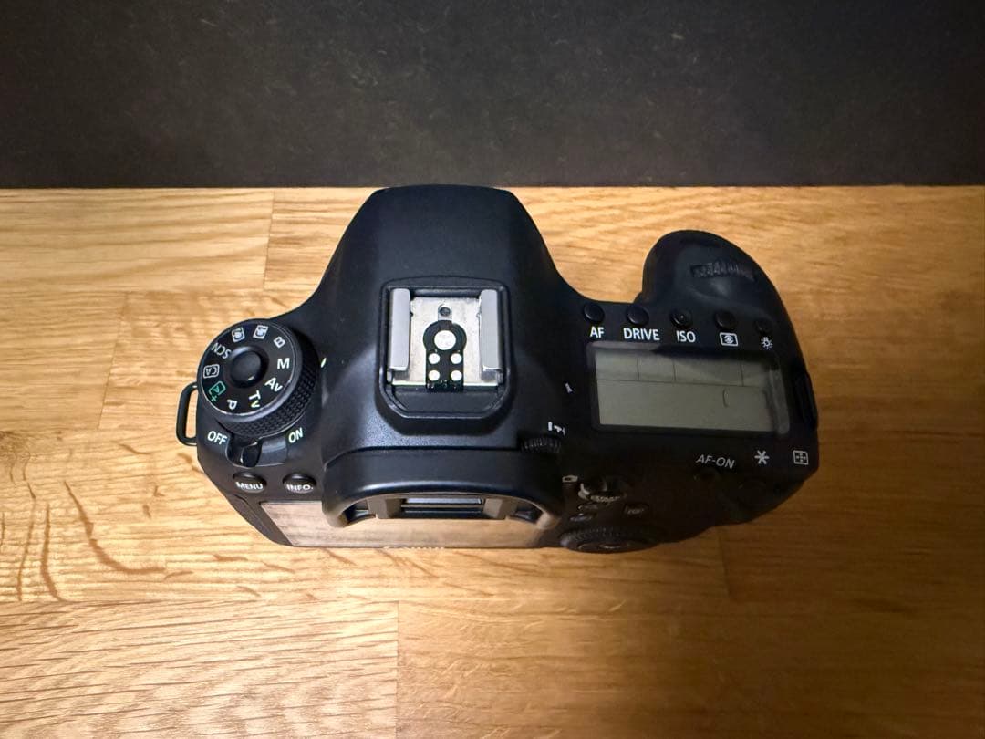 Canon EOS 6D カメラ本体のみ