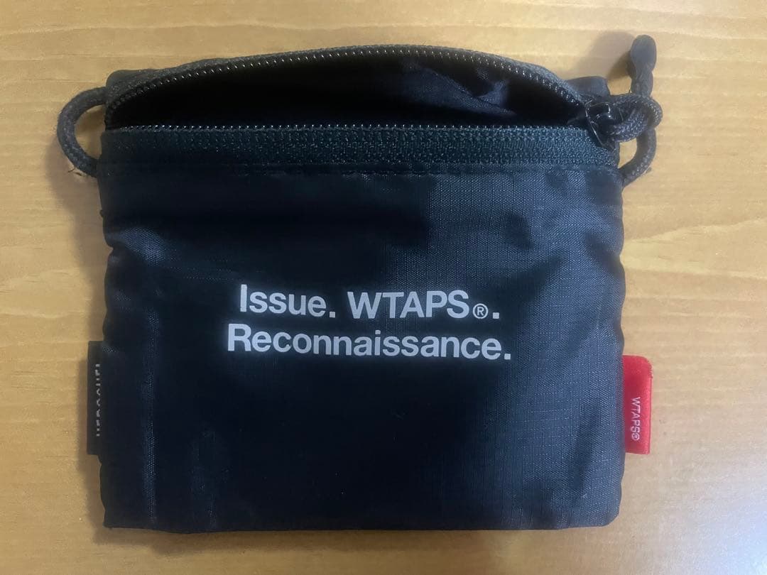 wtaps x ハーシェル &カードケース