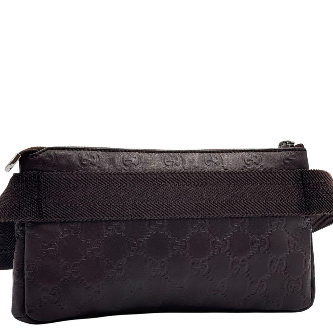 【美品】GUCCI グッチ　ボディバッグ　ウエストバッグ　GG　シマレザー