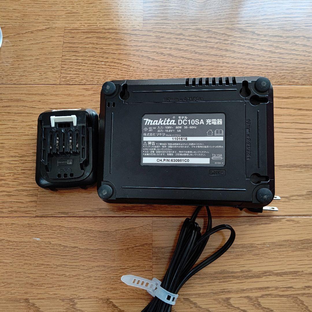 Makita CL107FD スティッククリーナー