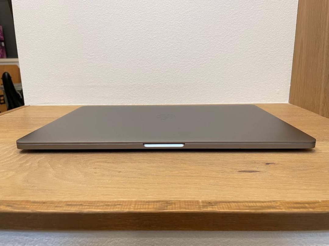 MacBook Pro グレイUS Core i9 64GB 8TB