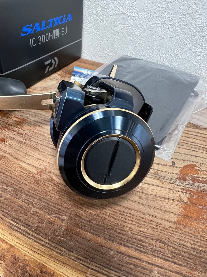 m*a様 ダイワ　21ソルティガIC　300HL-SJ 左巻き①