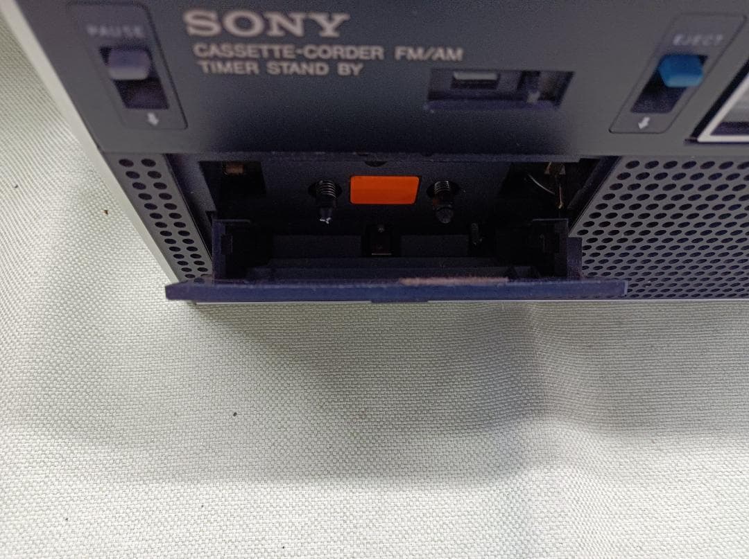 都《VQXQM》SONY　2BAND　ラジカセ　CF-1900　本体のみ