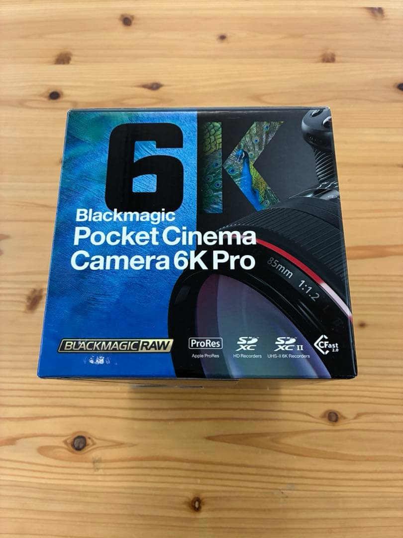 ビデオカメラ Blackmagic Pocket Cinema Camera 6K Pro