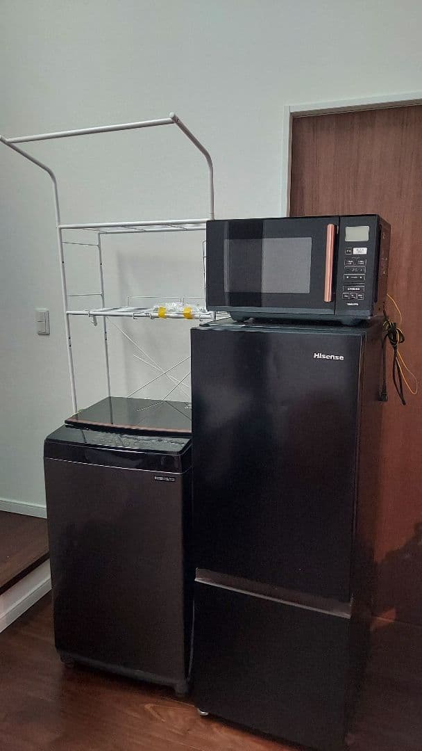 【もうすぐ出品終了】ブラック2ドア冷凍冷蔵庫